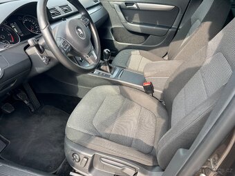 VW Passat Variant 2.0TDI 103KW Manuál Kamera NAVI ACC 2014 - 7