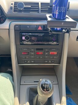 Audi A4 B7 - 7