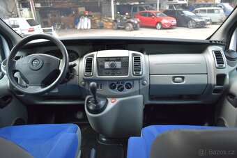 HEZKÝ OPEL VIVARO 2.5 CDTI -- WESTFALIA -- WEBASTO -- SPANÍ - 7