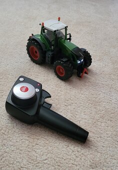 RC traktor Siku Control Fendt 939 - 7