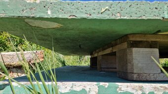 Betonový pingpongový stůl před renovací - 7