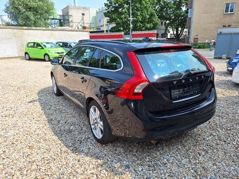 Volvo V60 2.0d 120KW D3 Servisní kniha - 7