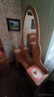 Prodám starožitný nábytek - 7