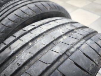 Goodyear 225/55R17 - 7