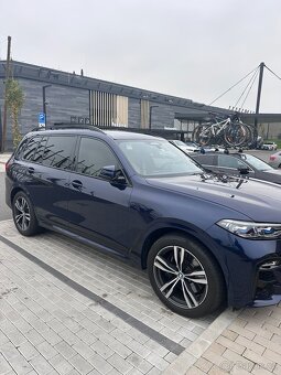 BMW X7 M50i Tanzanite Blue - 7
