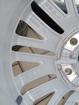 alu kola 5x112 r16 VW Golf 5,6 a letní pneu 205/55/16 - 7