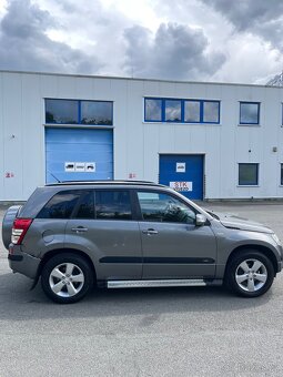 Suzuki Grand Vitara 1.9DDiS 95kw 4x4 2009 Facelift - 7