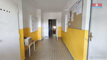 Pronájem bytu 1+kk, DV, 20 m², Kadaň, ul. Golovinova - 7
