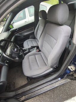 Audi A4 1.8 - 7
