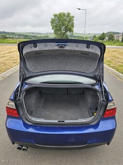 BMW E90 325d - 7