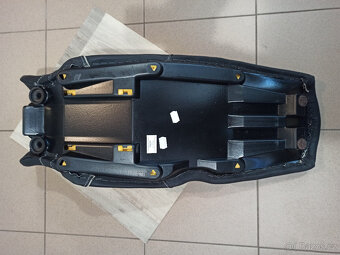 Sedačka Wunderlich na BMW - 7