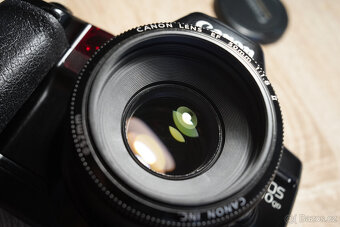 Kinofilmový Canon EOS 10QD + 50mm f/1.8 objektiv – plně funk - 7