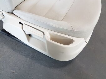 Sedadlo spolujezdce béžové, s airbagem Škoda Octavia II - 7