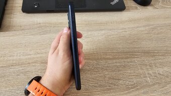 Motorola G54 5G tmavý 12/256GB - 7