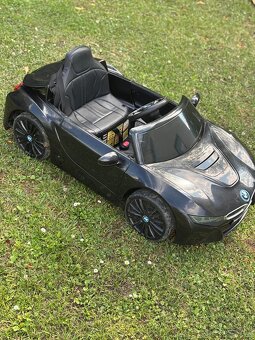 Dětské elektrické autíčko BMW i8 - 7