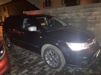 Fiat freemont 2.0 jtd 125kw 7 míst cena Dohodou - 7