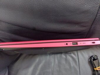 Notebook Acer Aspire A315-34, nabíječka - 7