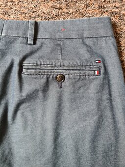Tommy Hilfiger - 7