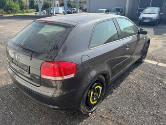 Audi a3 8P 1.6 75kW náhradní díly - 7
