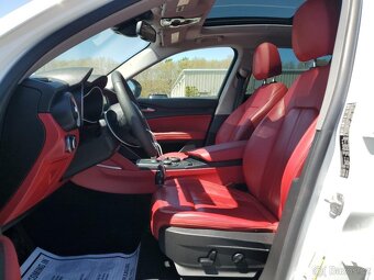 2019 Alfa Romeo Stelvio 2.0L AWD - 7