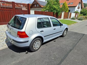 Prodám Volkswagen Golf IV 1.6i - 7
