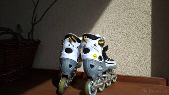 Kolečkové brusle Truly, velikost S 33-36 + chrániče - 7