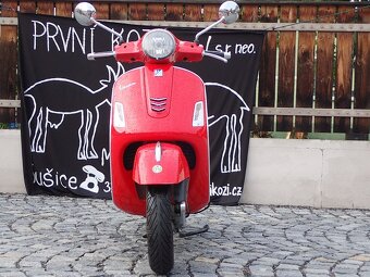 VESPA GTS 300 Super - 7