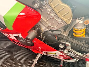 Ducati Panigale V4 - 7