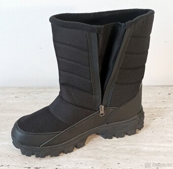 Nové pánské vysoké zimní boty, robustní podrážka, vel. 46 - 7