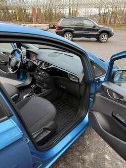 Opel Corsa E 2017 1.4 66kw automat - 7