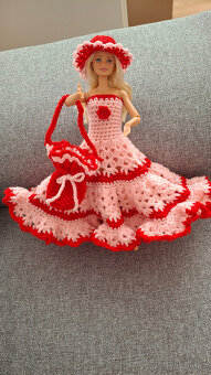 háčkované šatičky na barbie - 7