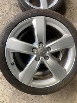 Orig alu AUDI 225/45r18 letní 5mm - 7