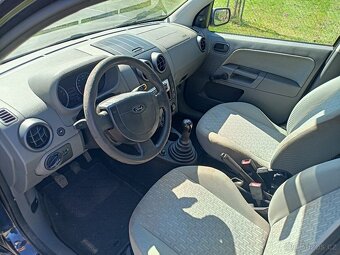 Ford Fusion 1.2; 55 kW | r.v. 2005 | Bez koroze | STK 03/27 - 7