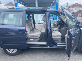 KIA CARNIVAL 2.9 CRDI 136 KW 7 Míst koupeno ČR 2010 - 7