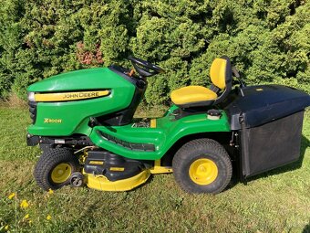 Zahradní traktor John Deere X 300 R - 7