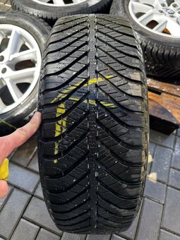 Alu kola, disky r17 5x114,3 Renault 215/60 - 7