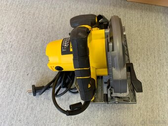 Okružní pila Stanley FatMax FME301 - 7