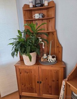 IKEA LEKSVIK KNIHOVNA - 7
