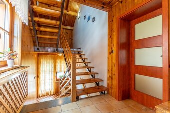 Prodej rodinného domu 290 m² - Komořany, okr. Vyškov - 7