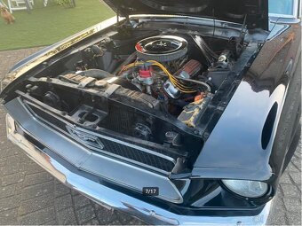 Ford Mustang kupé, Big Block V8 - 7