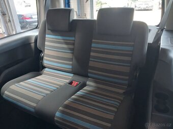 Volkswagen Caddy MAXI 2.0 TDI 103KW 7-MÍST 200 tkm TOP - 7