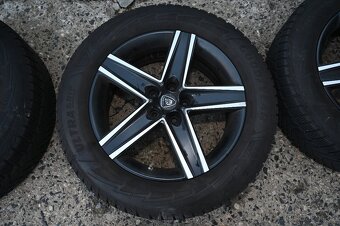 Hyundai Santa Fe model od r. 2016 - 7