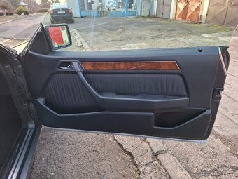 Mercedes w124  coupe - 7