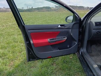 Golf 5 V 1.4 16V 55kw red edition 2din radio - 7