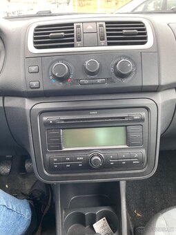 Škoda Fabia Combi 1,4TDI rok.09 - 7