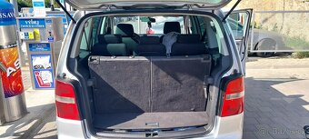 Volkswagen Touran 1.9 tdi - 7