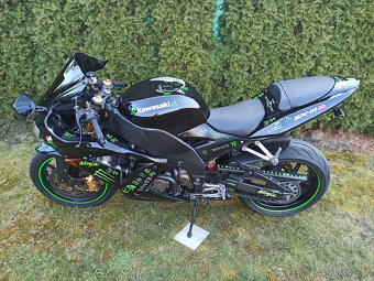 Kawasaki ZX-10R Ninja R.V.2004 - 7