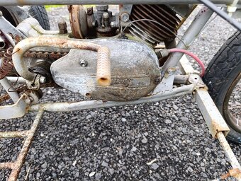 Prodám domácí tříkolku s motorem Simson SR2 - 7