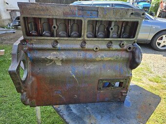 Zetor 6901 motor - 7