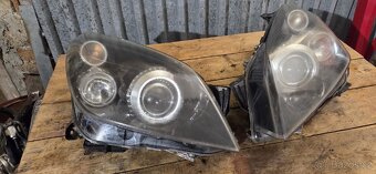 Opel Astra H, 04-09 xenon světla,nárazník,blatníky černá - 7